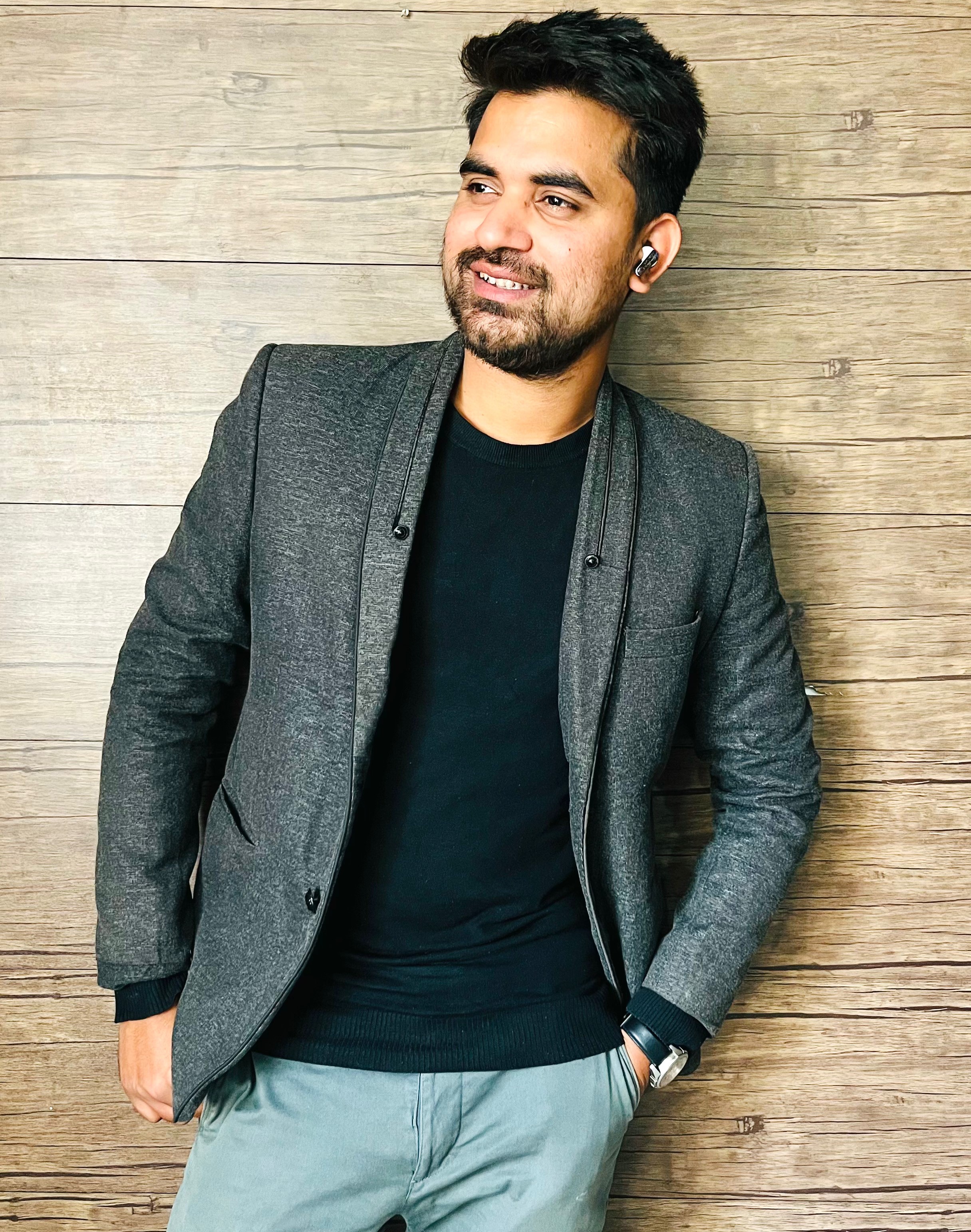 Rupesh Singh Marketing specialist